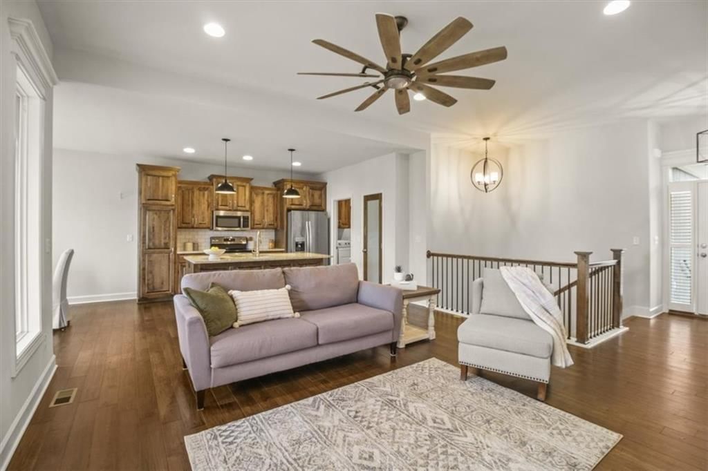 2621 NE Sonora Valley Drive — photo 8
