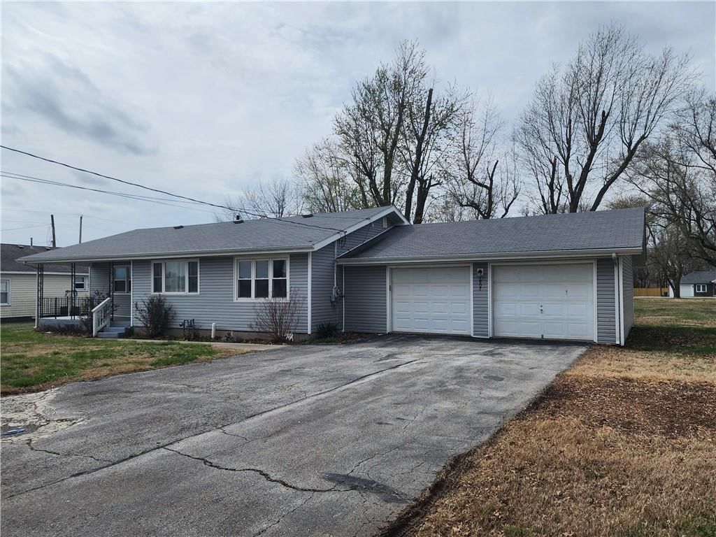 1807 Heagon Street — photo 1