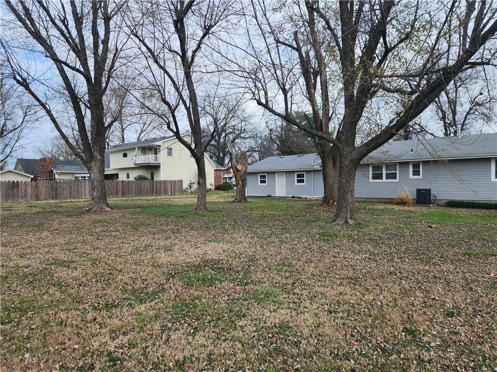 1807 Heagon Street — photo 26