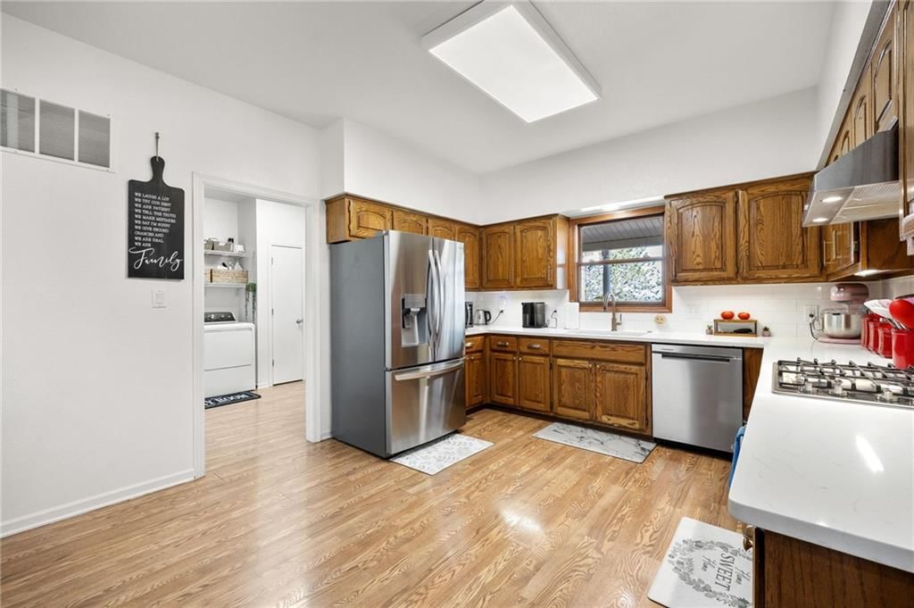 Photo 23 of 67 - 15649 Elm Branch Road, Windsor, MO 65360