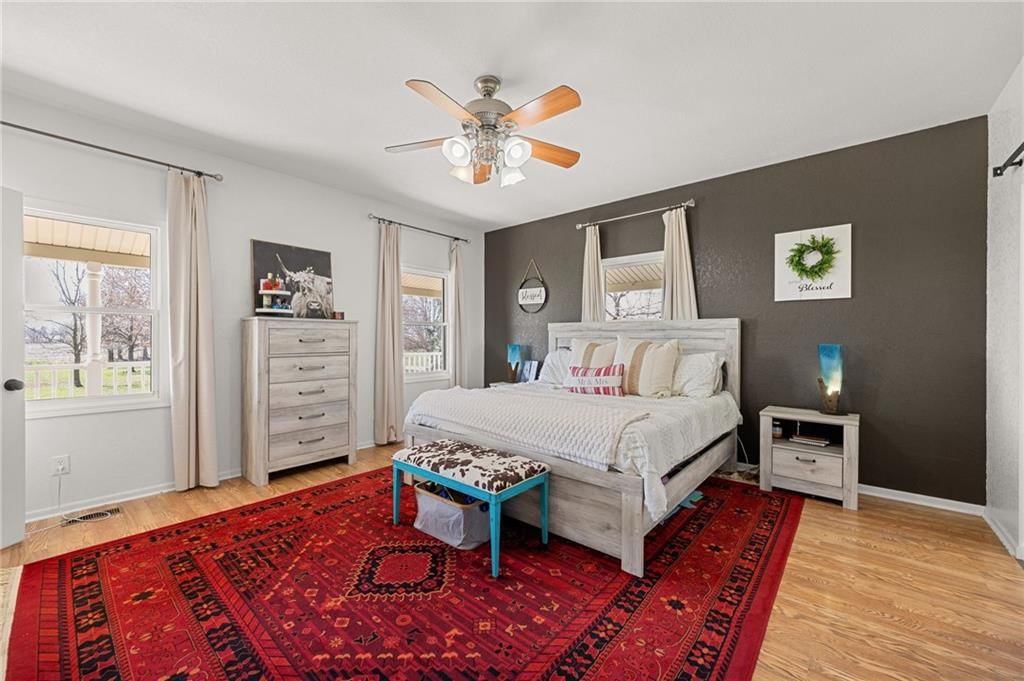 Photo 36 of 67 - 15649 Elm Branch Road, Windsor, MO 65360