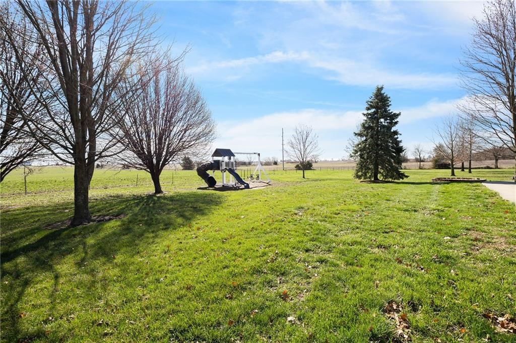 Photo 52 of 67 - 15649 Elm Branch Road, Windsor, MO 65360
