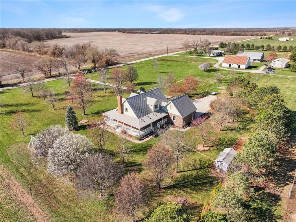 Photo 64 of 67 - 15649 Elm Branch Road, Windsor, MO 65360