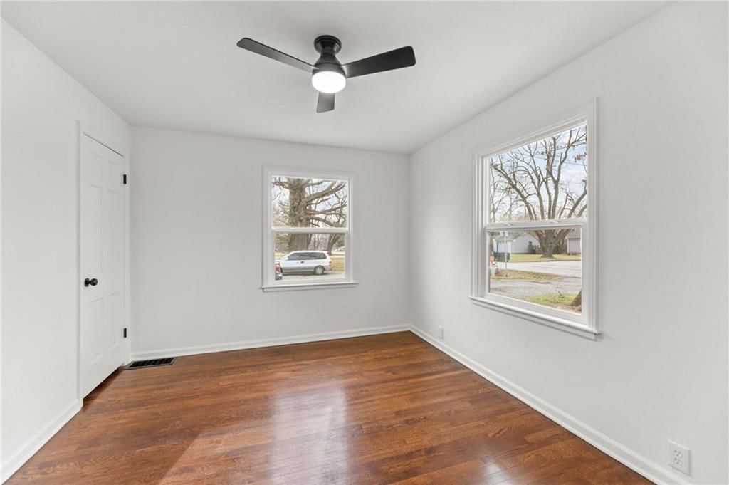 8540 E 81st Terrace — photo 36