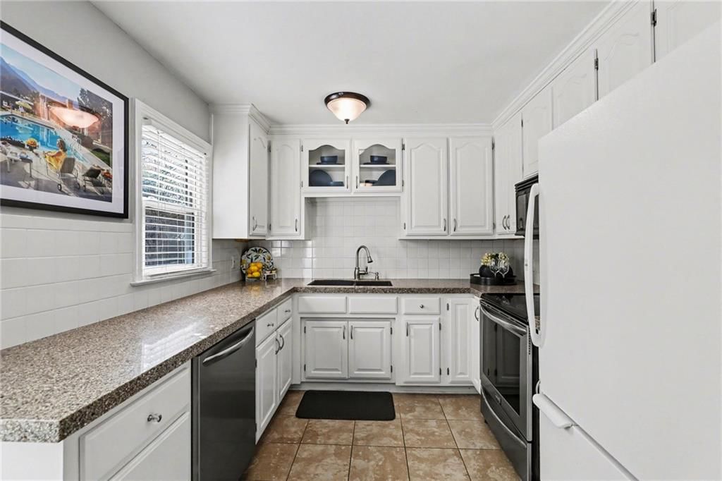 6401 W 80th Terrace — photo 9