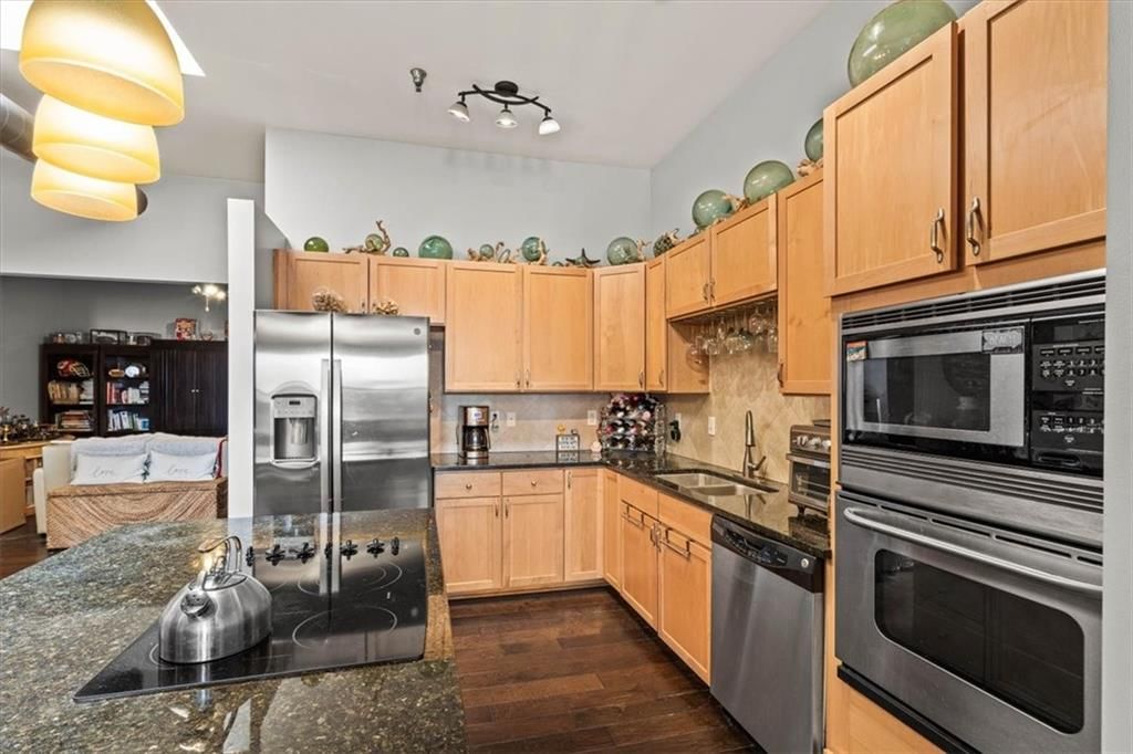 612 Central Street — photo 9