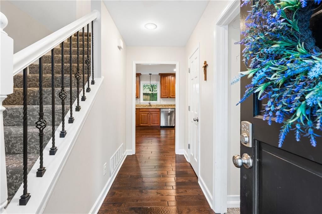 1134 E Sleepy Hollow Drive — photo 12