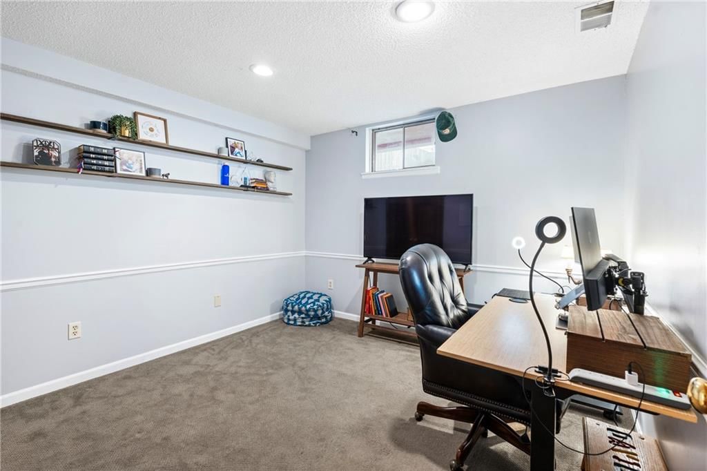 1134 E Sleepy Hollow Drive — photo 17