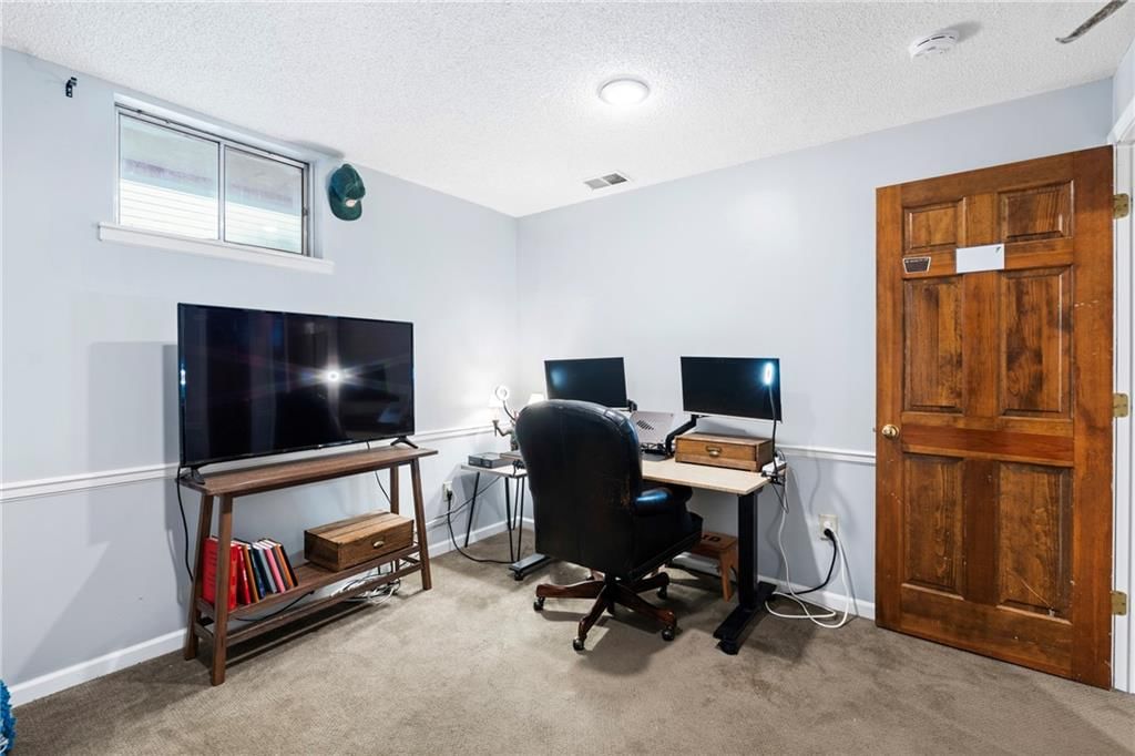 1134 E Sleepy Hollow Drive — photo 18
