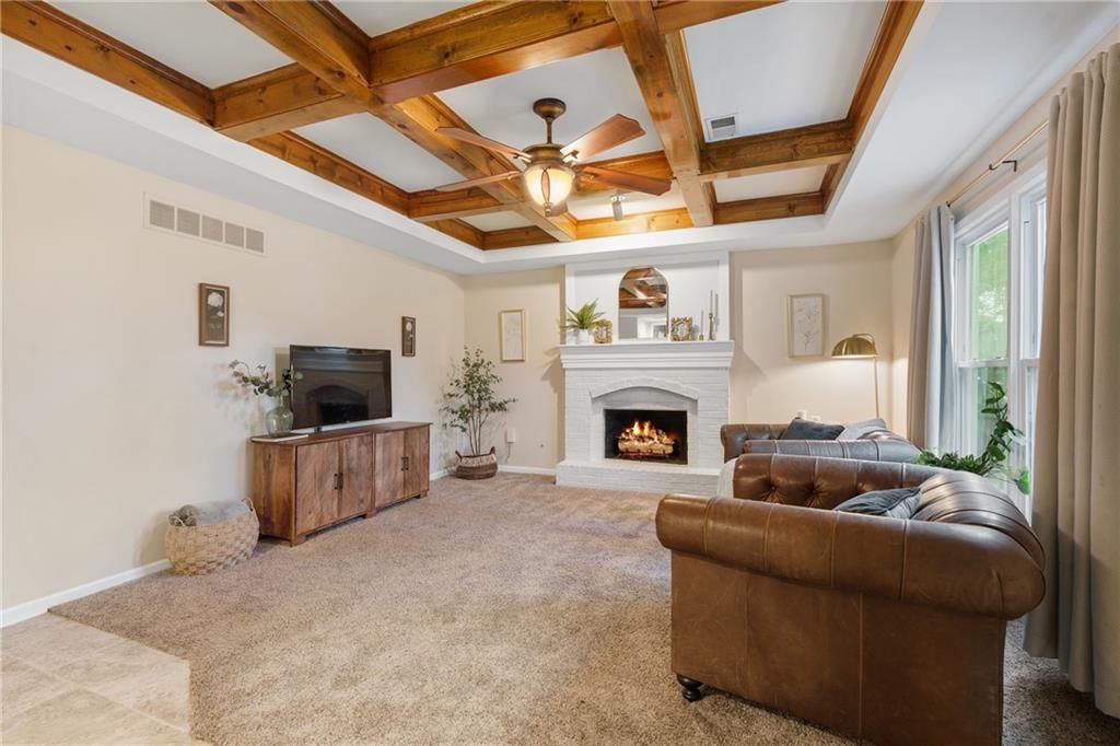 1134 E Sleepy Hollow Drive — photo 21
