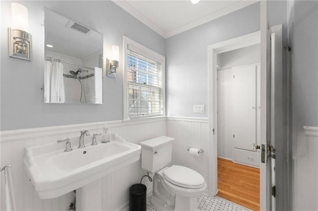7411 WARD Parkway — photo 25
