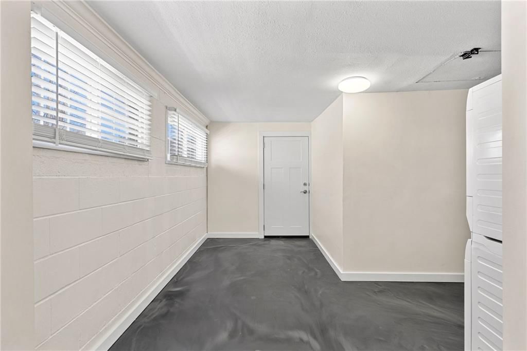 8933 McGee Street — photo 17