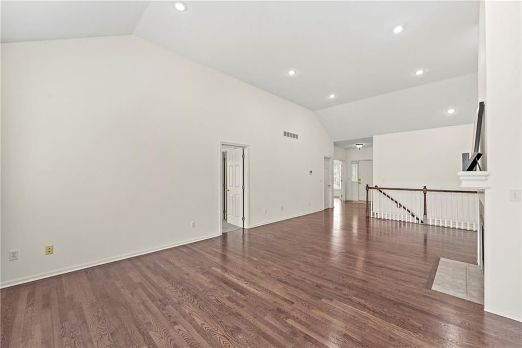 6414 W 133rd Terrace — photo 6