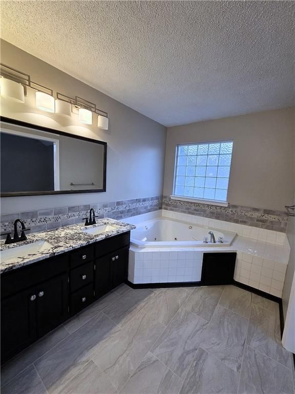 4000 SW Chatham Drive — photo 14