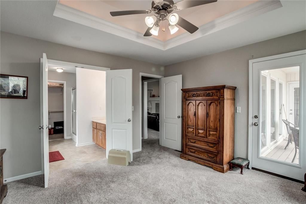 9510 N Main Street — photo 15