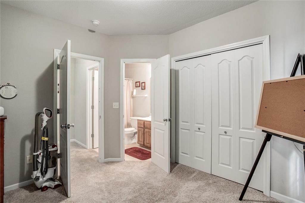 9510 N Main Street — photo 19