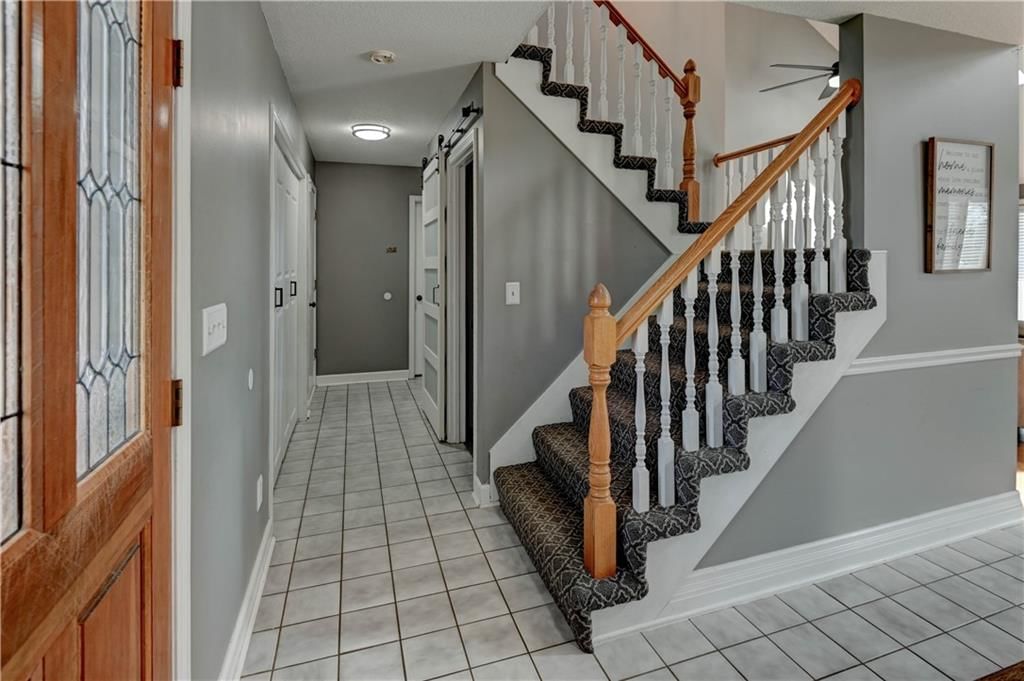 1625 NE Thames Drive — photo 22