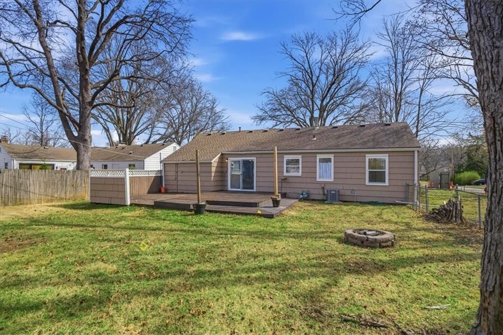 5870 Granada Street — photo 26