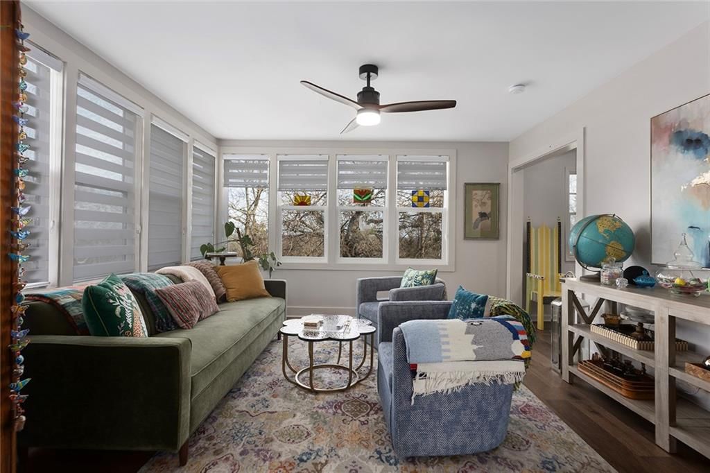 1005 N Morse Avenue — photo 10