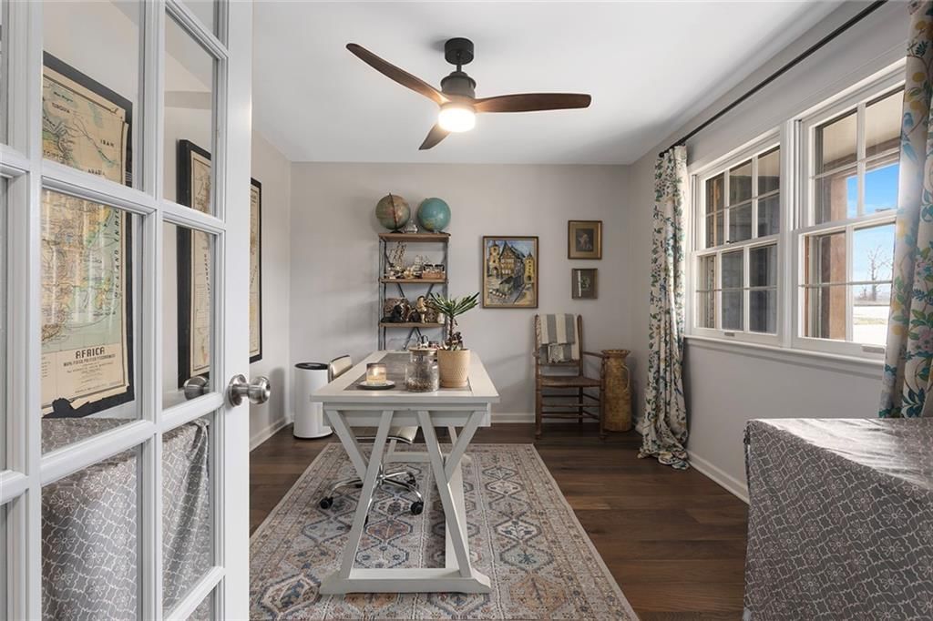 1005 N Morse Avenue — photo 18