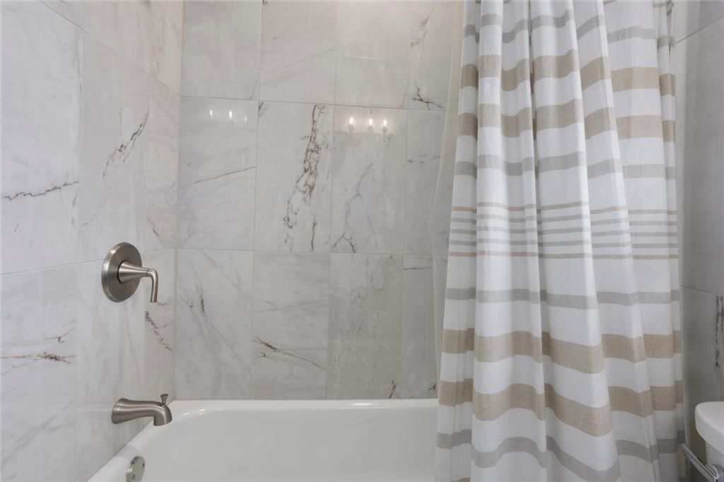 1005 N Morse Avenue — photo 29