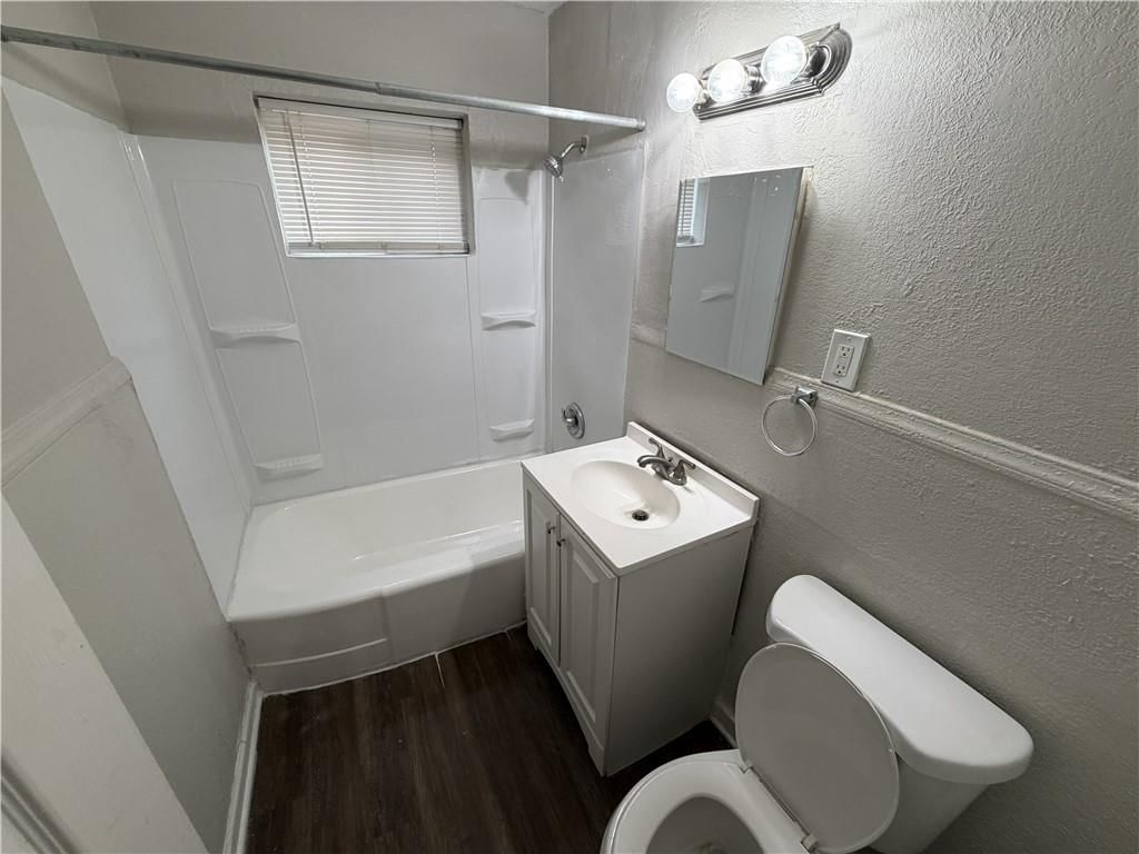 1621 Washington Boulevard — photo 10