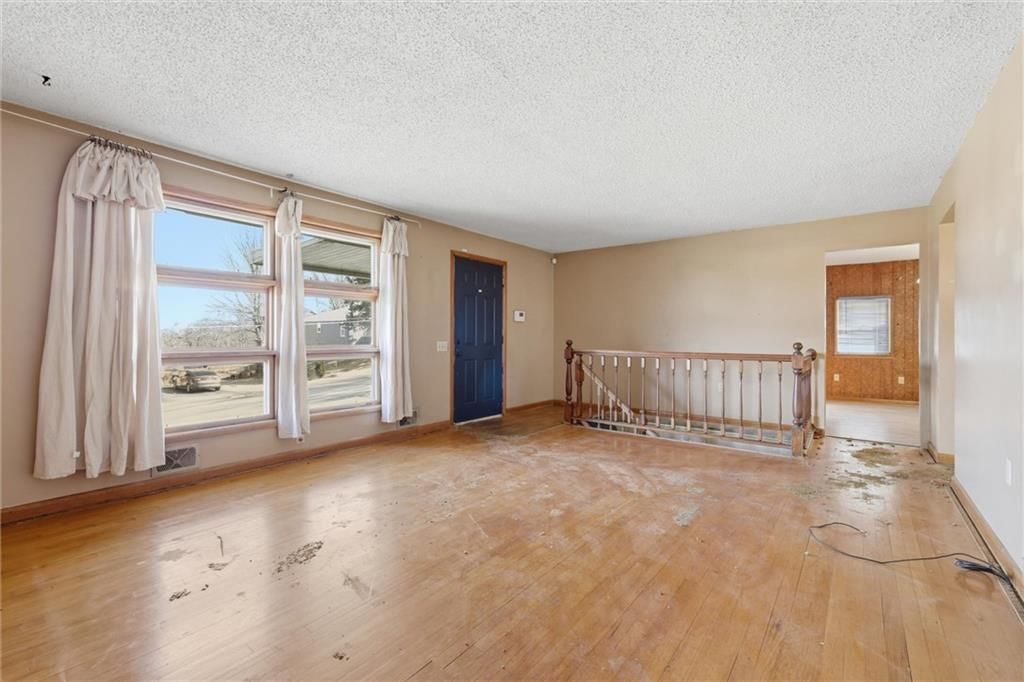 4323 Yecker Avenue — photo 8