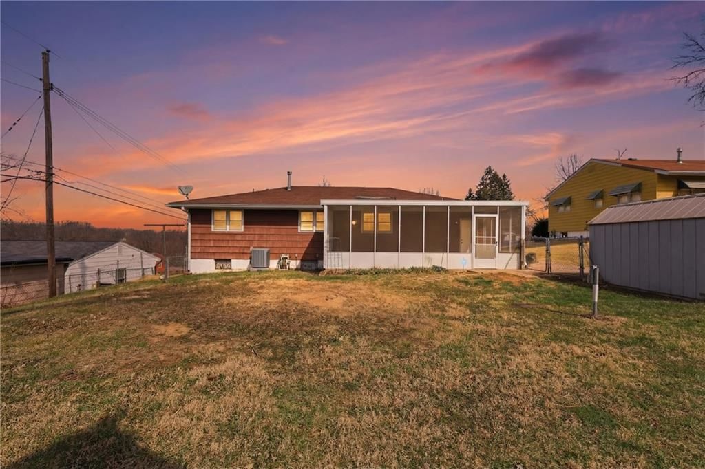 4323 Yecker Avenue — photo 34