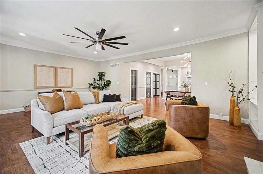 31 Compton Court — photo 12