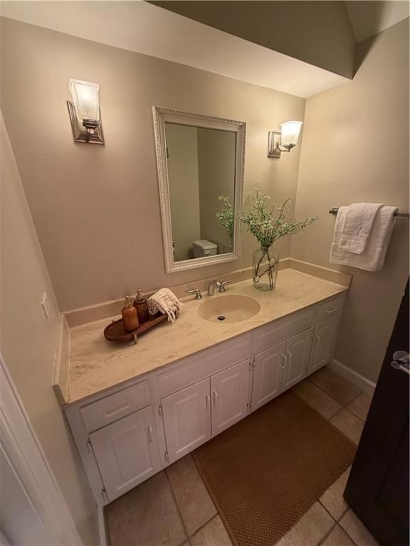 31 Compton Court — photo 16