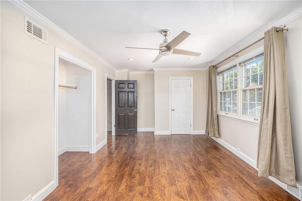 31 Compton Court — photo 23