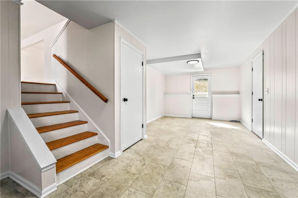 5229 Lakewood Street — photo 19