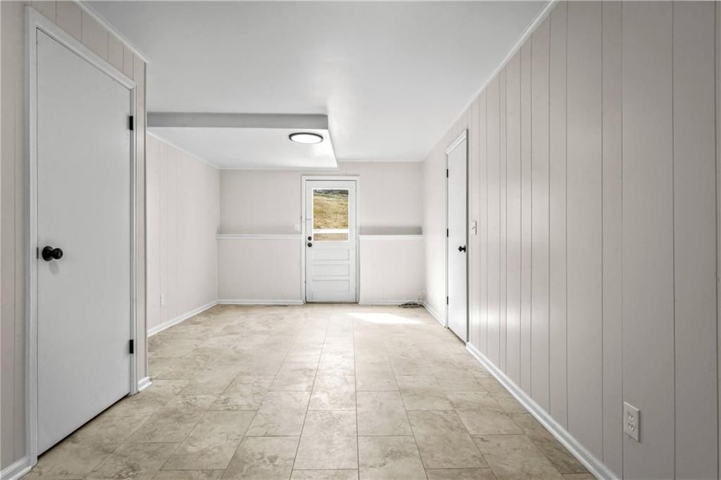5229 Lakewood Street — photo 21