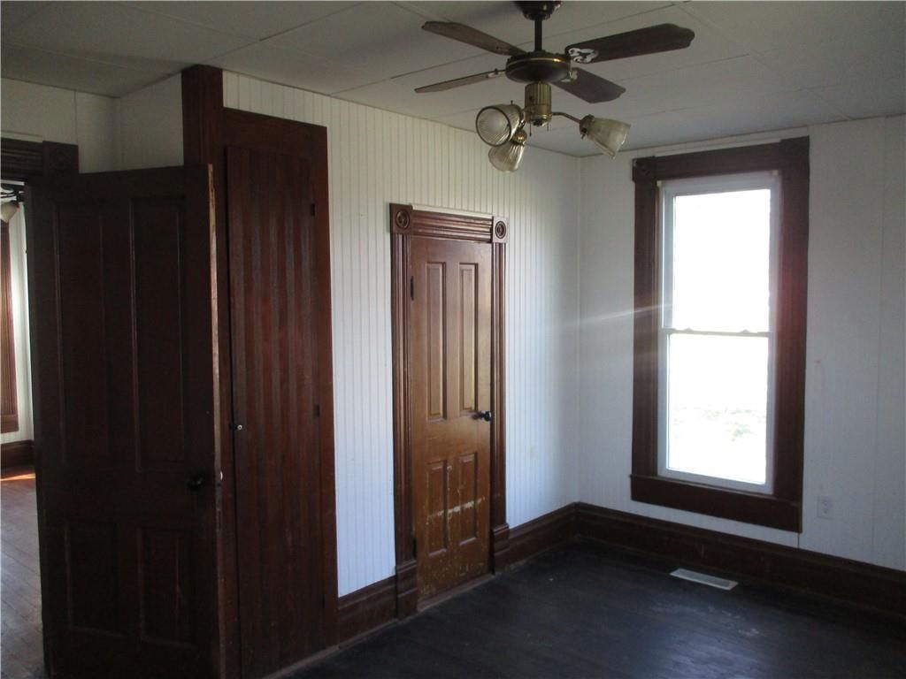 105 W 2nd Street — photo 22