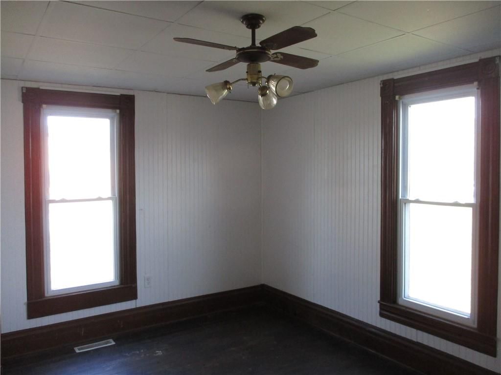 105 W 2nd Street — photo 23