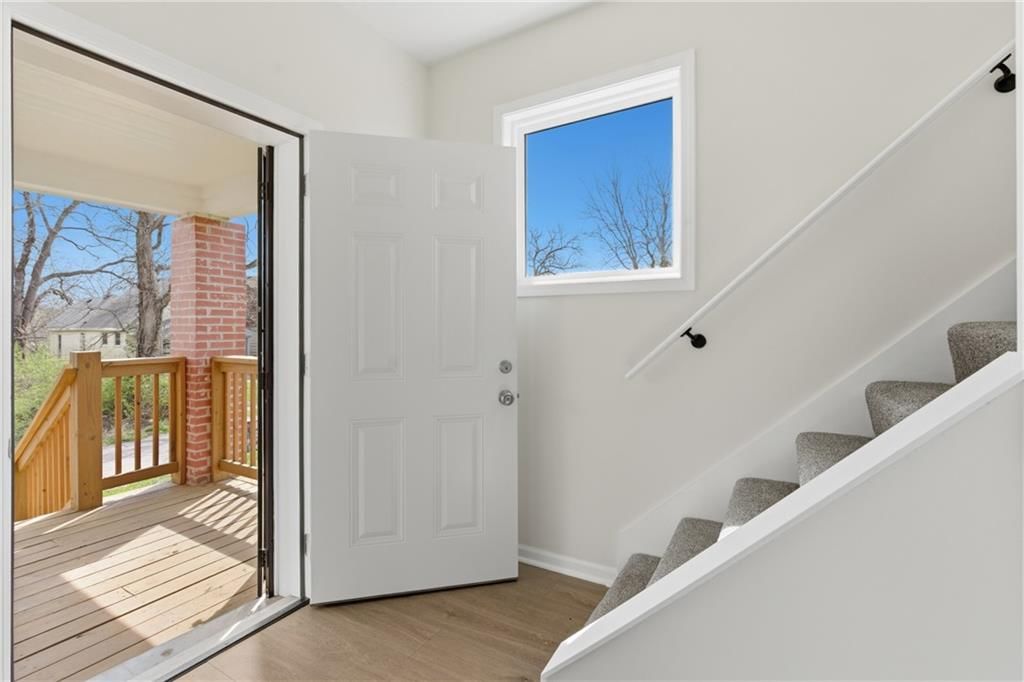 2318 Park Avenue — photo 4