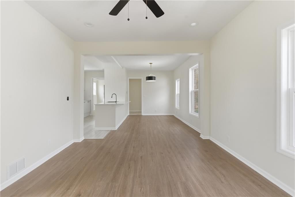 2318 Park Avenue — photo 8