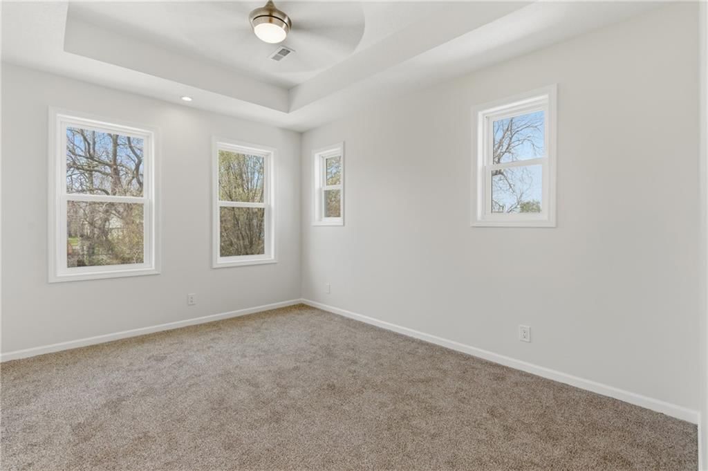 2318 Park Avenue — photo 25