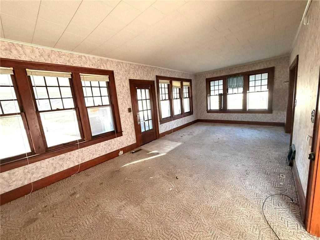 502 E 14th Street — photo 10