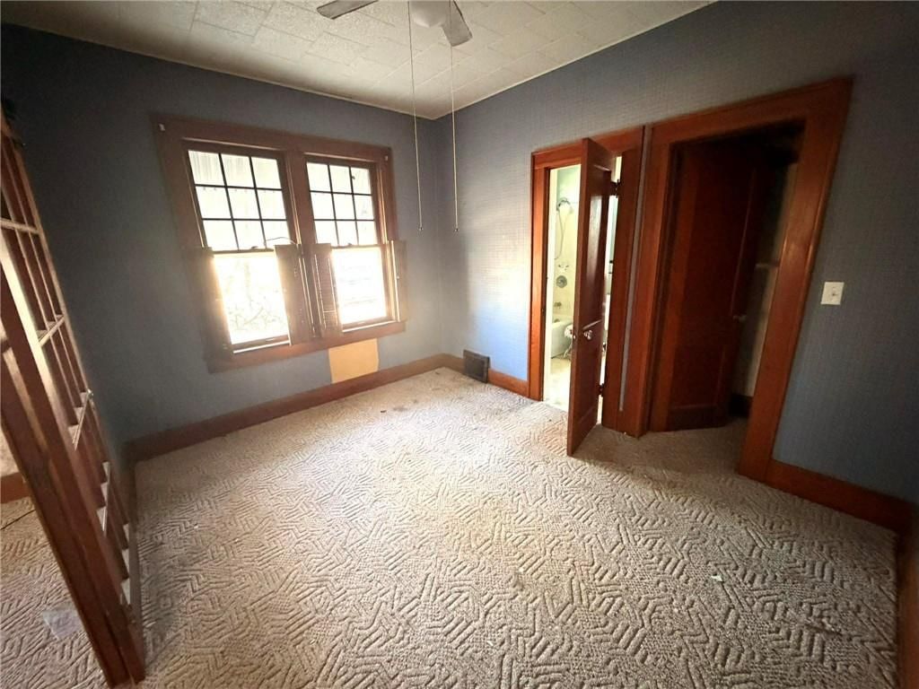 502 E 14th Street — photo 15