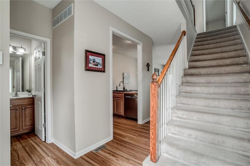 22602 W 72nd Terrace — photo 6