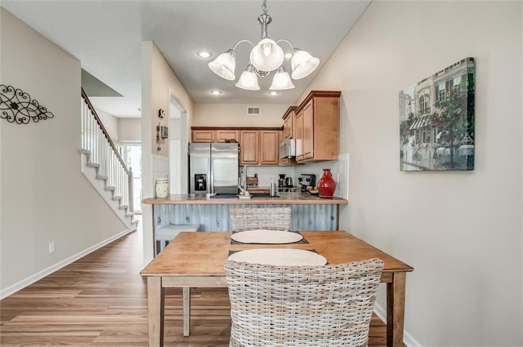 22602 W 72nd Terrace — photo 11