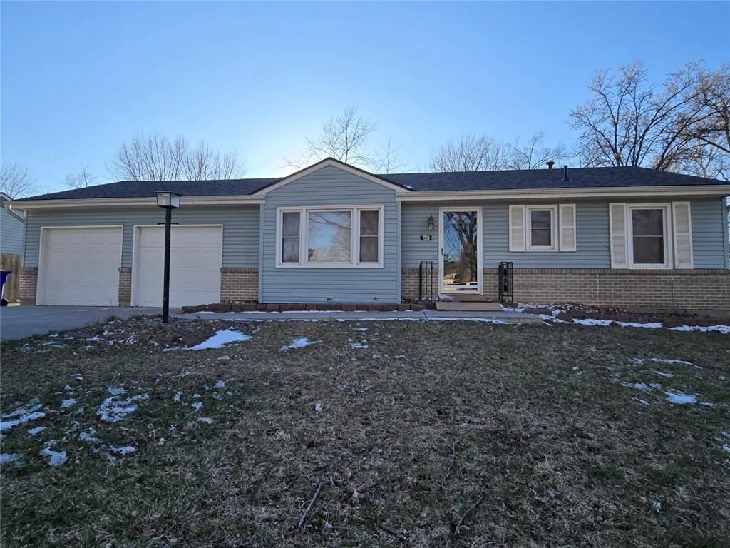 7510 N Wayne Avenue, Gladstone, MO
