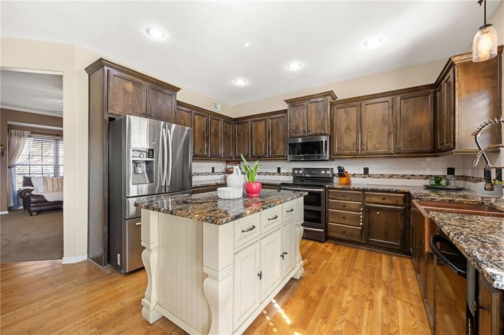 15409 Belmont Court — photo 10