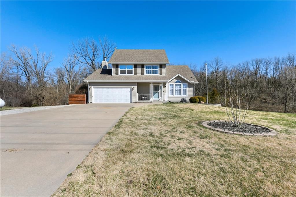 27082 179th Street, Leavenworth, KS