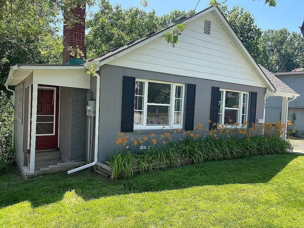 705 S Hawthorne Avenue — photo 2