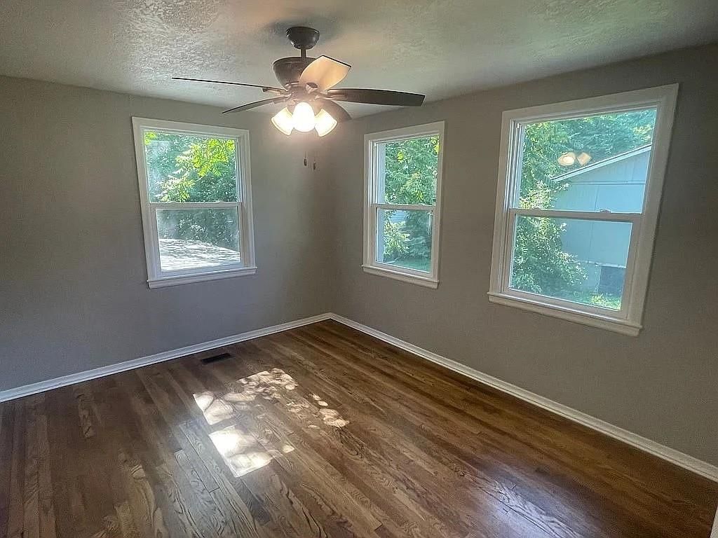 705 S Hawthorne Avenue — photo 18