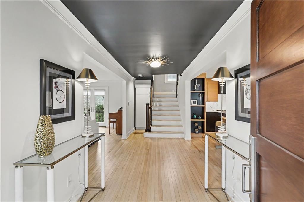 6251 Wornall Road — photo 4