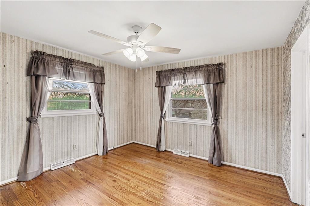717 W 101st Street — photo 16