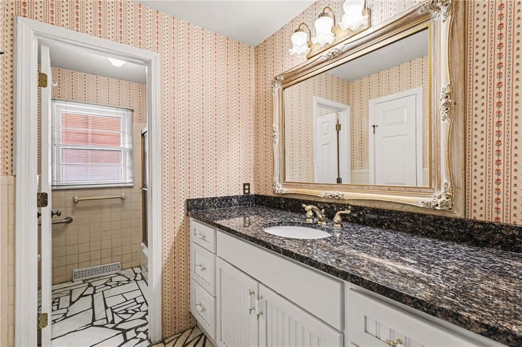 717 W 101st Street — photo 22